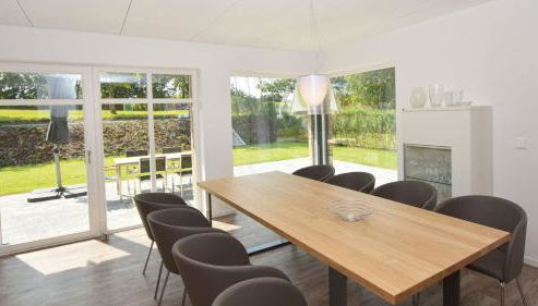 Exklusive Reetdach-Villa Ostseefrische - Photo 5