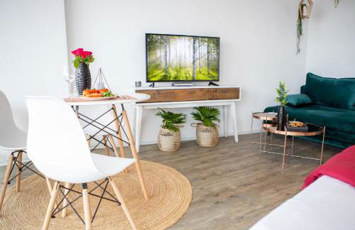 Modernes Apartment mit tollem Blick über die Stadt - Foto 3