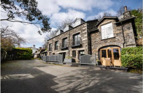 Yewfield Self Catering Apartments - Foto 1