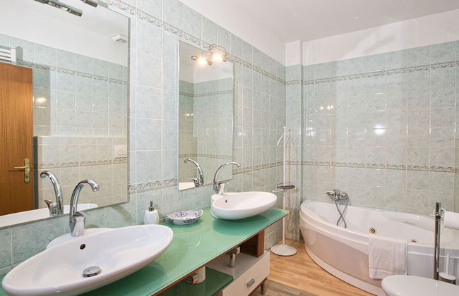 Apartment in Predazzo Near Dolomiti Superski - Photo 13