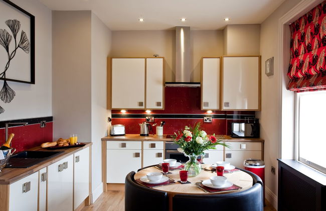 Portland Apartments - Photo 15