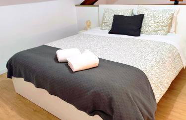 Mezzanine with courtyard in Porto n 29 - Foto 7