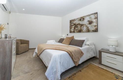 Villa with private Pool and Garden - Foto 12