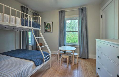 Benton Harbor Gracie Cottage with Hot Tub and Yard! - Foto 24