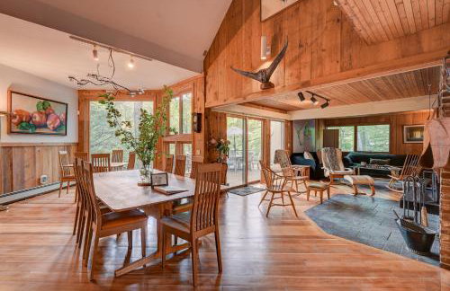 Steps to the Ellis River - Luxe, Hot Tub, Game Room - Foto 3