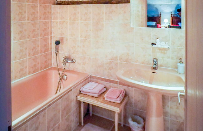 Holiday Home in Saint-laurent-de-la-salle With Pool - Foto 67