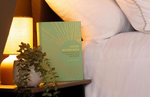 Characterful Cottage - Sleeps 6 - Parking - High Street - Photo 29