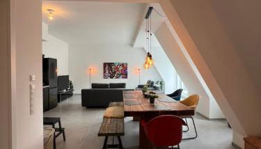 Design am Rhein I Zentral I 2BR I Aufzug I Dachterrasse I Parken I helloYOU apartments x BRIGHT Collection - Foto 3
