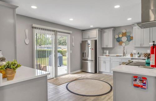 Magnolia - Family-Friendly Comforts, TVs, Grill & Just Steps to the Beach! - Foto 20