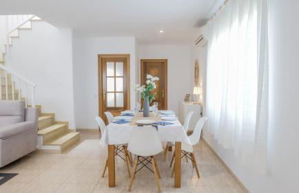 Casa Mar con piscina privada AA y Wi-Fi delante del mar. - Foto 10