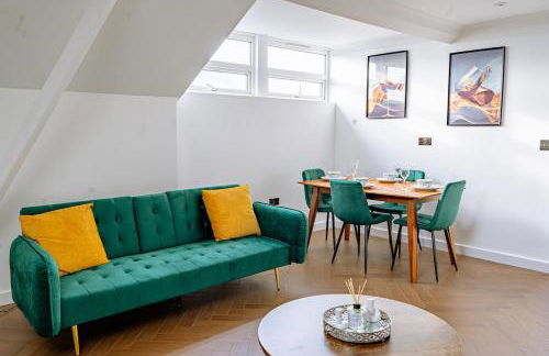 Stylish Luxury 2-Bed Newly Renovated flat - Foto 24