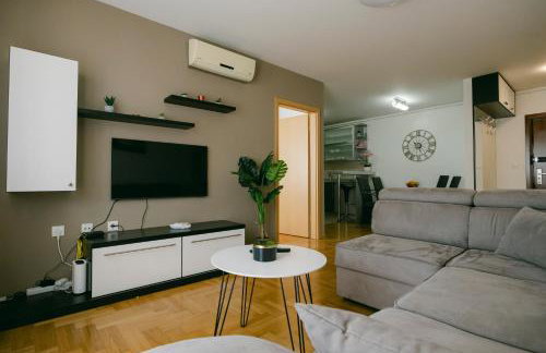 Ladenta apartman*** - Foto 18