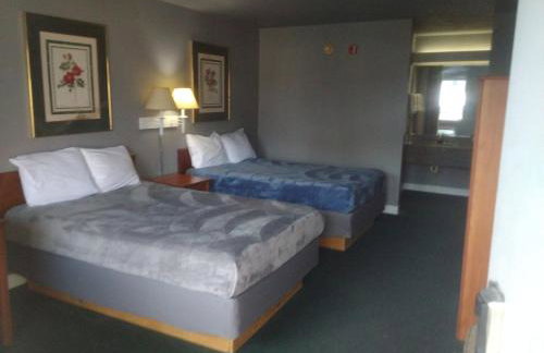 1 Full Bed Hotel Studio 214 - Foto 1