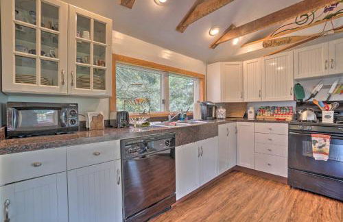 Vintage Farmhouse about 2 half Mi to Mount Pleasant Ski - Foto 8