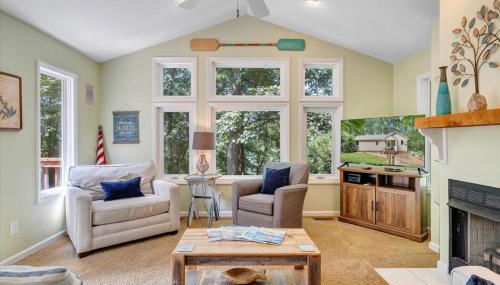 Reel Relaxed - Lakefront w/ Private Dock! - Foto 4