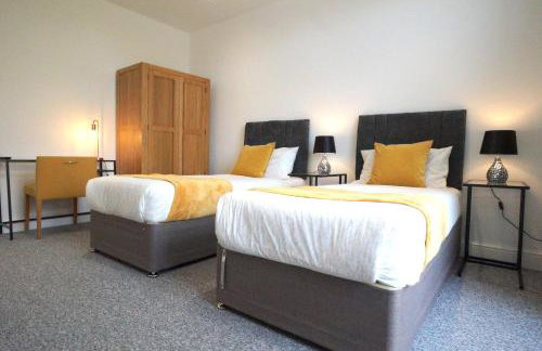 Entire Building - Suite of 3 Premium Apartments - Celebration bookings welcome - Foto 12