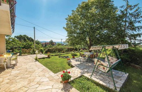 3 Bedroom Cozy Apartment In Viskovo - Foto 10