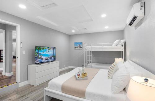 Pool Hot Tub Massage Chair Free EV Charger 5 Mins to Beaches! - Foto 34