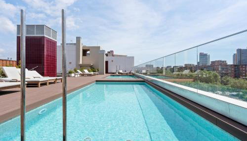 Monthly 32 Nights 1BR Pools Parking - Foto 1