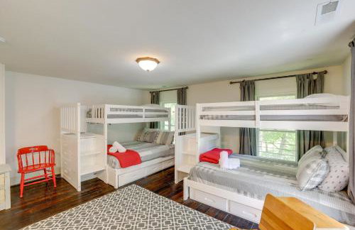 Hot Tub Soaks and Fireside Nights! Marshall Cottage - Foto 26