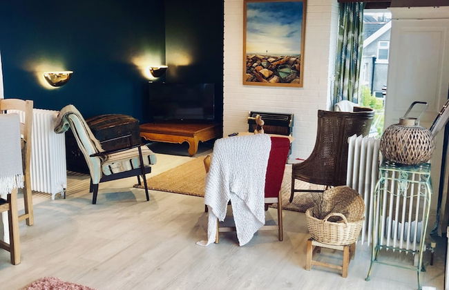 3 Bed Cottage - Sleeps 6 - Pets - Garden - Parking - Foto 9