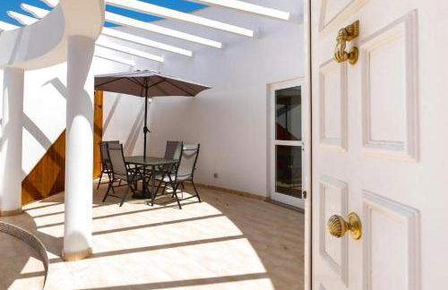 Casa Girasoles roof terrace, patio, air-con - Photo 13