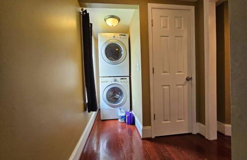 Two Story Queen Primary - Foto 14