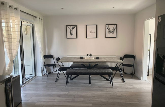 Beautiful 4-bed House - Foto 11