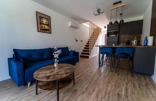 VILLAGE RESORT Sauna & Jacuzzi & Netflix - Photo 22