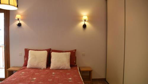 Appartement 6 places aux pieds des pistes avec piscine, wifi et parking privé, salle de bain refaite à neuf - Foto 3