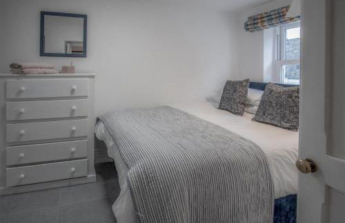 Caleb's Cottage - 4 Bedroom Cottage - Solva - Photo 12