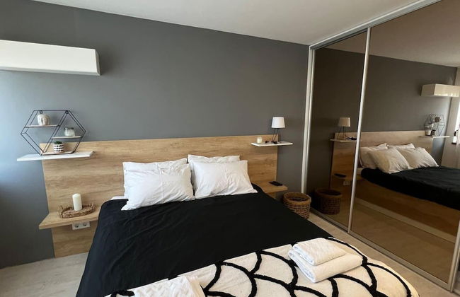 Luxurious Beach House With Wi-fi and Parking - Photo 4