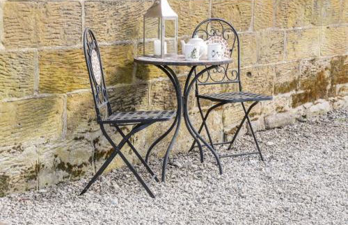 Stable Cottage - Photo 2