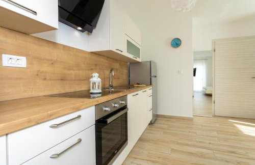Apartments Jelena Vantačići - Foto 15