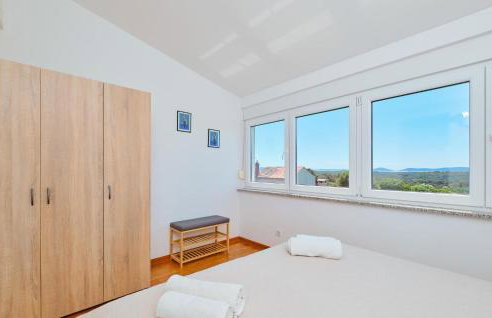 Gorgeous Home In Punta Kriza With Wifi - Foto 5