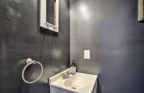 Gray Home with View of Boone Lake and Fire Pit! - Foto 22