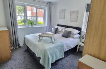 The Pennington Apt with Wifi and FREE Parking Next to Sports Village - Foto 3