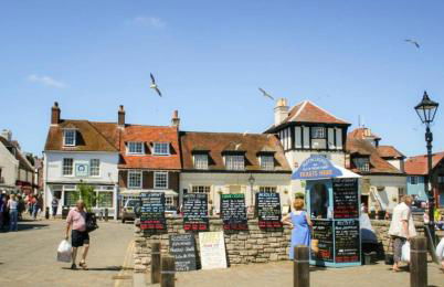 Stylish apartment 1 min to town centre and harbour - Foto 24