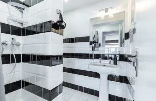 73 CORNE D OR - Toit Terrasse - Vue Mer Panoramique - Jaccuzzi - Foto 13