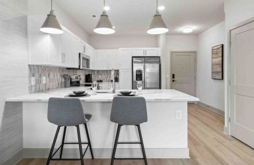 Serene Living 5 Min From Downtown - Foto 38