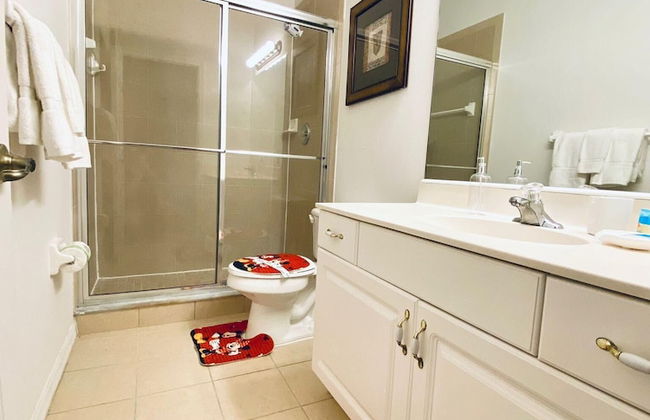 Huge Screened Patio That Overlooks Lake Buck, Near Famous Attractions!! - Foto 13