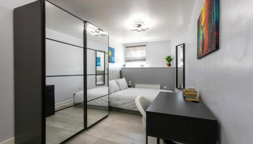 Luxury Retreat in the Heart of Leicester City Centre! - Foto 2, storage, wardrobe