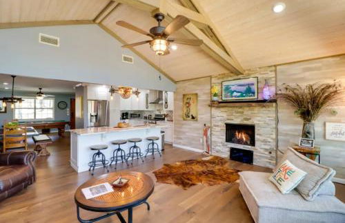 Lakeside Retreat on 10 Secluded Acres - Foto 4