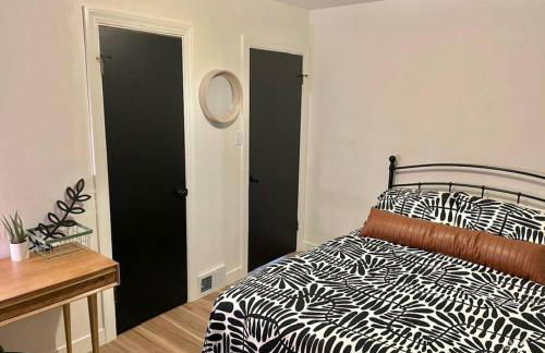 1BR 1 BA near Carl Health and OSF - Foto 7