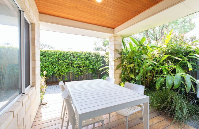 Contemporary Cove - Foto 32