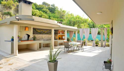 Villa with private pool Zambakas - Foto 5, Garden