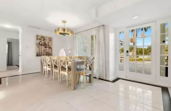 Experience The Ultimate in Luxury Living - Foto 10