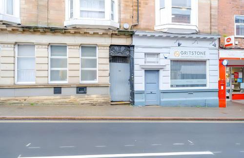 Modern Derby Studio - Sleeps 4, Close to Amenities & Parking - Foto 28