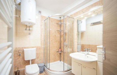 3 Bedroom Pet Friendly Home In Neoric - Foto 26