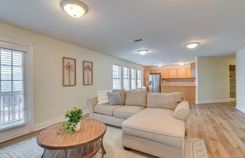 Downtown Kemah Rental about 3 Blocks to Boardwalk! - Foto 5